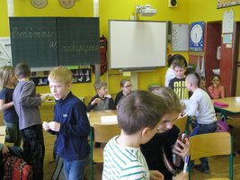 Druháci nakupovali a prodávali