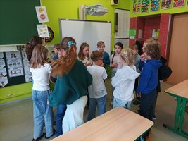Lama, Ida a tým ze 3. A