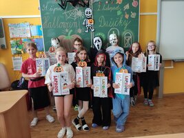 Svátek všech svatých, Dušičky a Halloween ve 4. A, v 5. A a 5. B