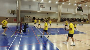 Florbalový turnaj žáků 8. –  9. tříd v Holicích