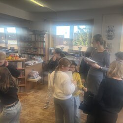 Návštěva sezemické knihovny s 5. C