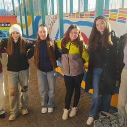 Plavecké závody - 2. stupeň - dívky