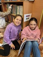 3. B v Městské knihovně Sezemice