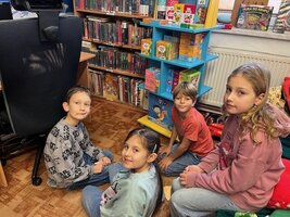 3. B v Městské knihovně Sezemice