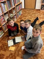 3. B v Městské knihovně Sezemice