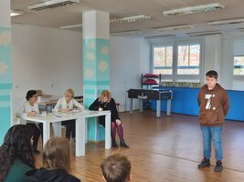 DĚTSKÁ SCÉNA - 2. stupeň - okresní kolo recitační soutěže 