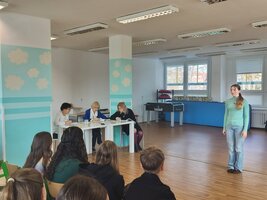 DĚTSKÁ SCÉNA - 2. stupeň - okresní kolo recitační soutěže 