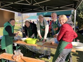 Guláš bez hranic ze Sezemic přilákal dvanáct týmů i stovky návštěvníků