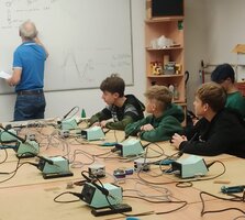 Elektronika i jinak - úspěch v soutěži SPŠE