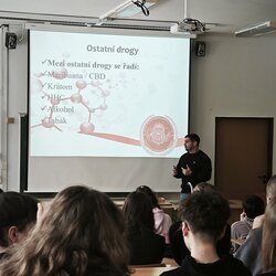Preventivní přednáška o drogách pro 8. ročník