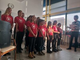 Zpívání v Domově seniorů Pardubice