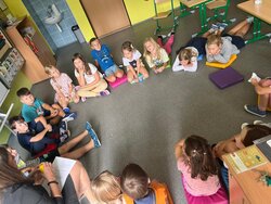 Setkání s paní psycholožkou ve školní družině