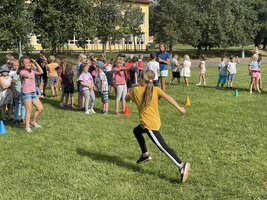 Cvičíme a sportujeme
