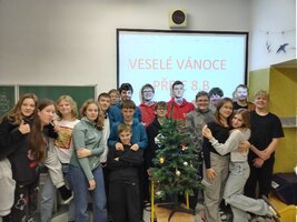 Vánoční pošta v 8. B