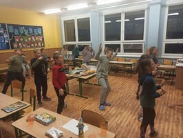 Spaní ve škole ve třídě 4. A