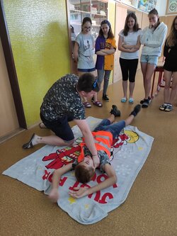 Ochrana člověka za mimořádných událostí - celoškolní projekt ZŠ Sezemice
