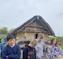Exkurze žáků šestých tříd do Archeoparku ve Všestarech