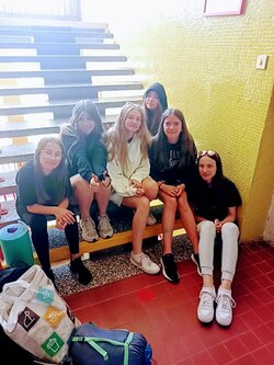 Předprázdninové spaní ve škole