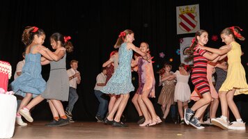Akademie „Škola slaví“