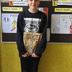 Celoškolní soutěž v psaní v anglickém jazyce