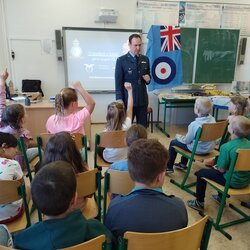 Beseda o letcích RAF 2. B