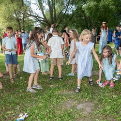 Pasování žáčků 1. A za čtenáře knihovny 