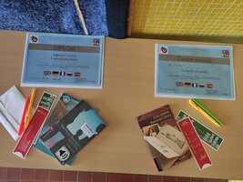 Soutěž 5 jazyků na pódiu