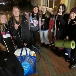 Kroužek Mladého zdravotníka a předvánoční spaní ve škole