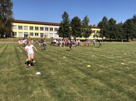 Seznamovací diskotéka a sportovní hry