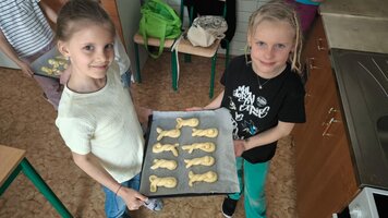 Velikonoční pečení ve školní družině