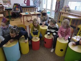 Projektový den - Hudební nástroje hravě