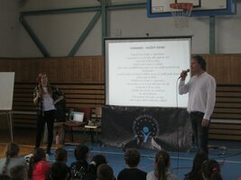 Music stars with Marv II