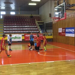Liga škol - basketbal
