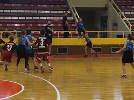 Liga škol - basketbal