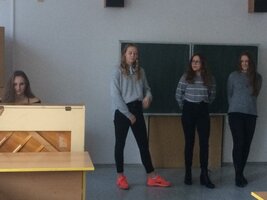 5 jazyků na podiu
