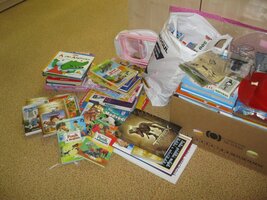 Bazar hraček, stolních her a knih
