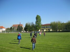 Pohled na venkovní areál od arboreta