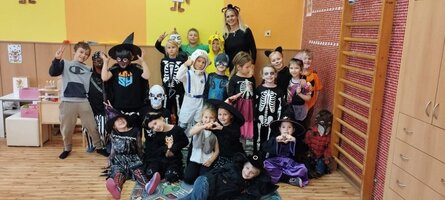 Halloweenská show